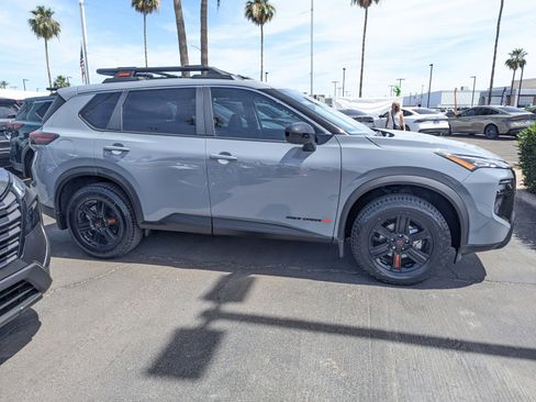 New 2026 Nissan Rogue SV AWD/4WD image 2