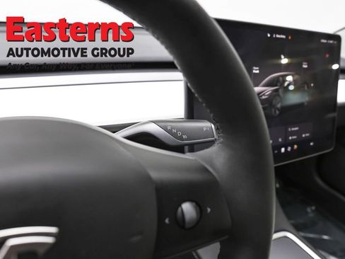 Used 2023 Tesla Model 3 Standard Range image 13