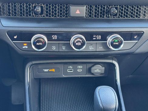 Used 2023 Honda CR-V EX image 23