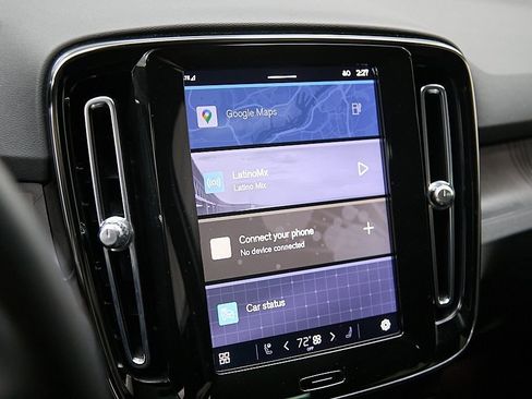 Certified 2023 Volvo C40 P8 Recharge Ultimate image 14