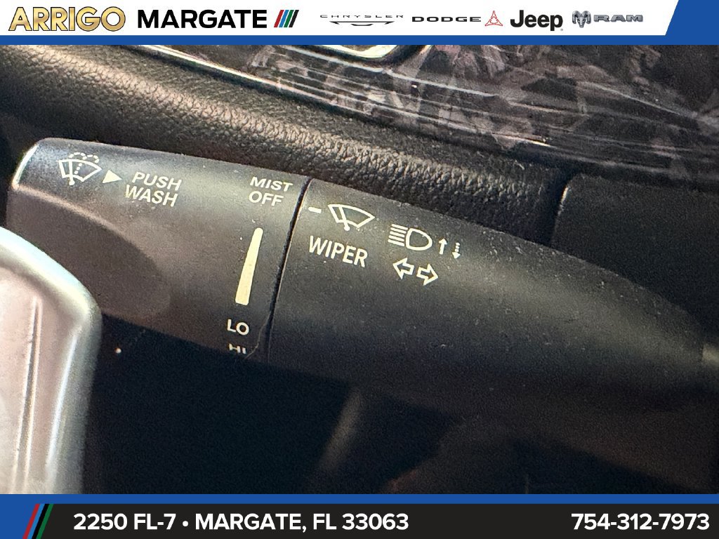 Used 2019 Dodge Challenger SRT Hellcat Redeye RWD image 32