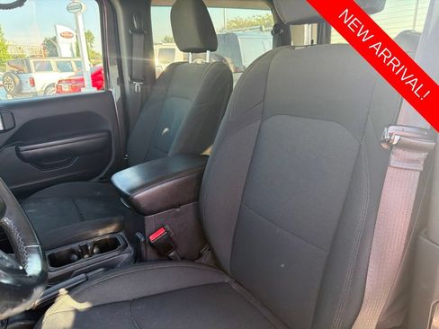 Used 2021 Jeep Wrangler Sport AWD/4WD image 10