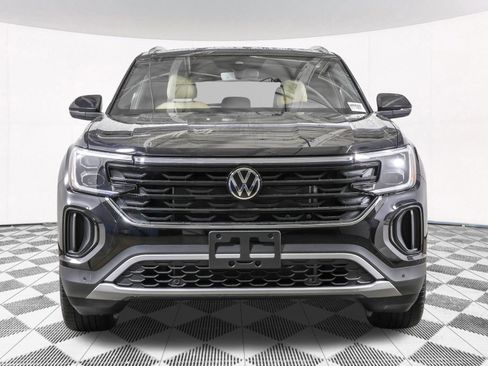 New 2026 Volkswagen Atlas Cross Sport SEL AWD/4WD image 8