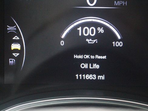 Used 2017 Jeep Grand Cherokee Overland image 26