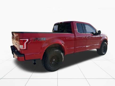 Used 2016 Ford F150 XLT w/ Equipment Group 302A Luxury image 9