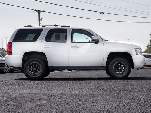 Used 2014 Chevrolet Tahoe LT w/ All-Star Edition AWD/4WD image 11