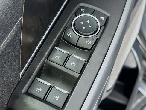 Used 2023 Ford F150 Lariat image 20