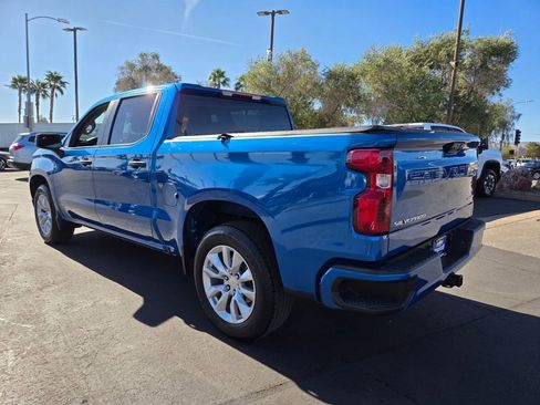 Used 2022 Chevrolet Silverado 1500 Custom image 4