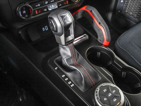 Used 2023 Ford Bronco Heritage Edition image 33