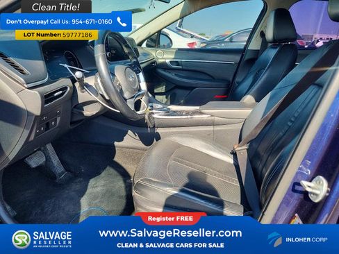 Used 2022 Hyundai Sonata Limited w/ Preferred Accessory Package FWD image 9