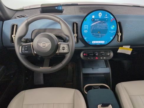 Certified 2025 MINI Cooper Countryman S image 12