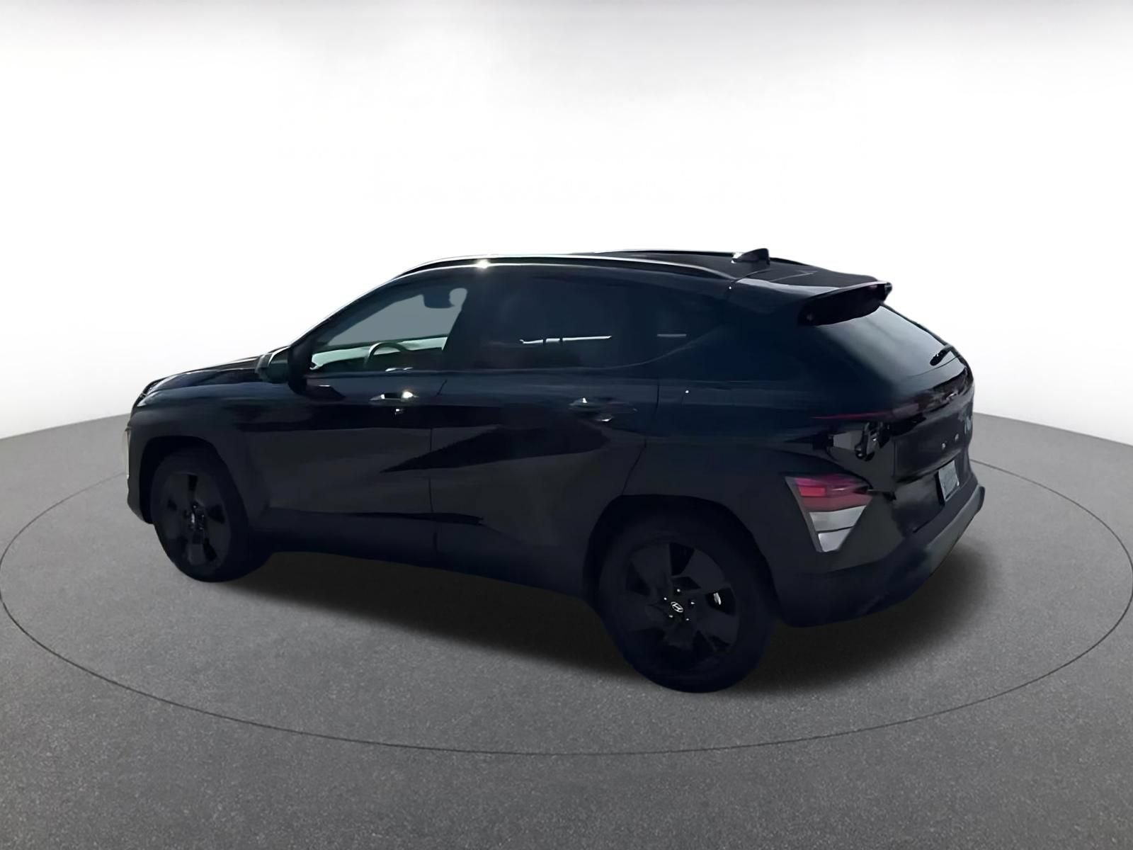 Used 2026 Hyundai Kona SEL Sport FWD image 9