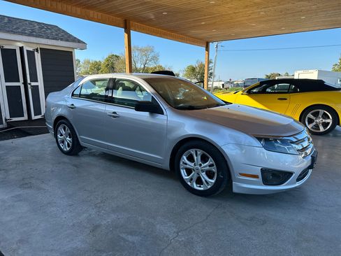 Used 2012 Ford Fusion SE image 12