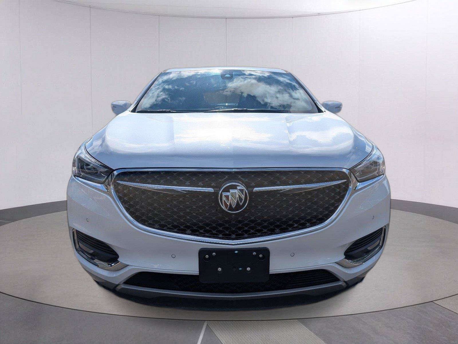 Used 2018 Buick Enclave Avenir w/ Avenir Technology Package FWD image 10