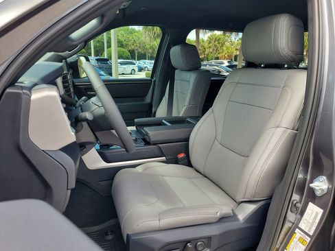 New 2026 Toyota Tundra SR5 AWD/4WD image 16