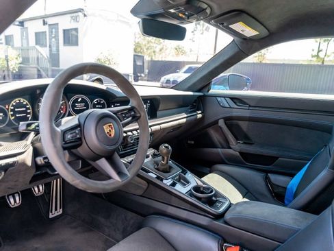 Used 2022 Porsche 911 GT3 image 16