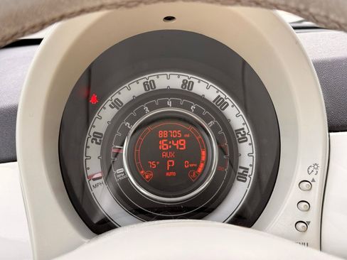 Used 2015 FIAT 500 Pop FWD image 30
