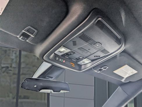 Used 2023 Cadillac XT6 Premium Luxury image 33