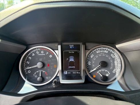 Used 2022 Toyota Tacoma SR5 RWD image 20