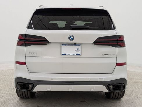 New 2026 BMW X5 xDrive50e w/ M Sport Package AWD/4WD image 10