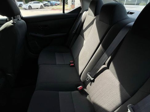 Used 2024 Nissan Sentra SV FWD image 24