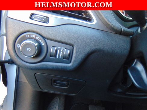 Certified 2022 Jeep Cherokee Latitude Lux image 14