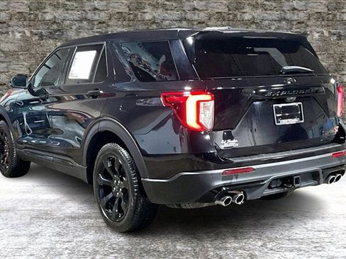 Used 2022 Ford Explorer ST w/ Equipment Group 401A image 4