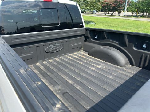 Used 2020 Ford F150 XLT w/ Equipment Group 302A Luxury AWD/4WD image 15