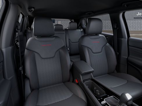 New 2026 Jeep Compass Trailhawk AWD/4WD image 42