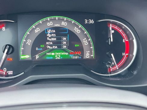 Used 2025 Toyota RAV4 XLE image 41