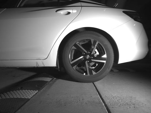 Used 2025 Nissan Sentra SV image 14