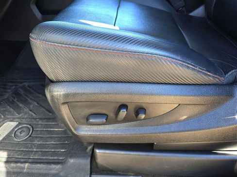 Used 2016 GMC Sierra 1500 SLT w/ All Terrain X Package image 26