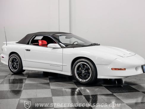 Used 1995 Pontiac Firebird Trans Am image 16