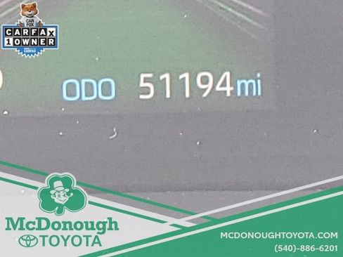 Used 2024 Toyota Sienna XLE FWD image 34