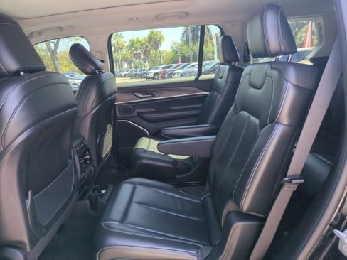 Certified 2021 Jeep Grand Cherokee L Limited image 15