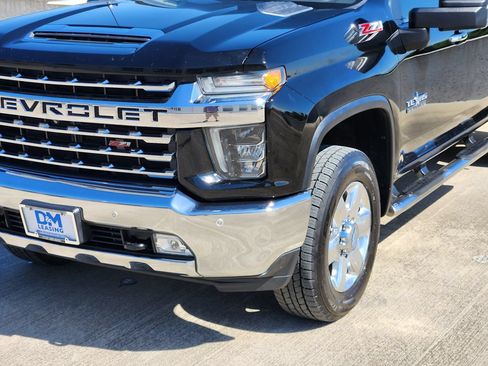 Used 2020 Chevrolet Silverado 2500 LTZ w/ LTZ Texas Edition AWD/4WD image 12