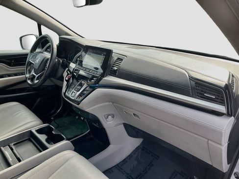 Used 2022 Honda Odyssey Touring image 32