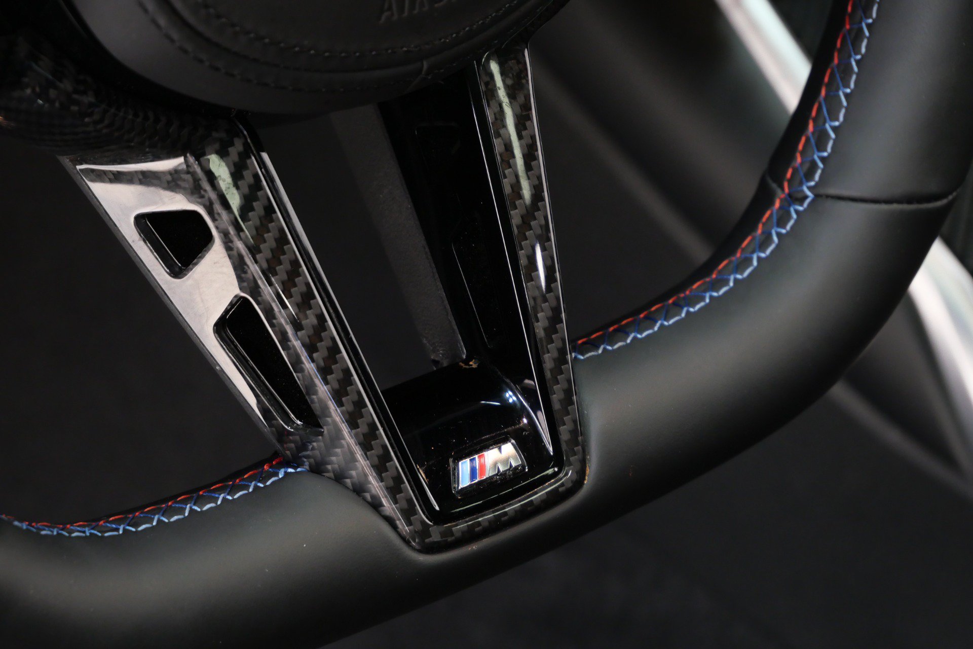 Used 2026 BMW M2 w/ Lighting Package RWD image 27