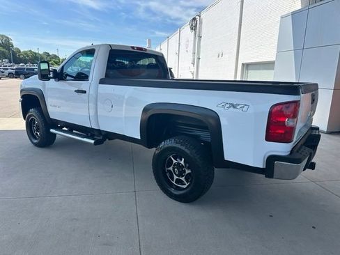 Used 2010 Chevrolet Silverado 3500 LT w/ Interior Plus Package AWD/4WD image 14