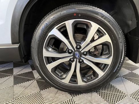 Used 2022 Subaru Forester Limited AWD/4WD image 15