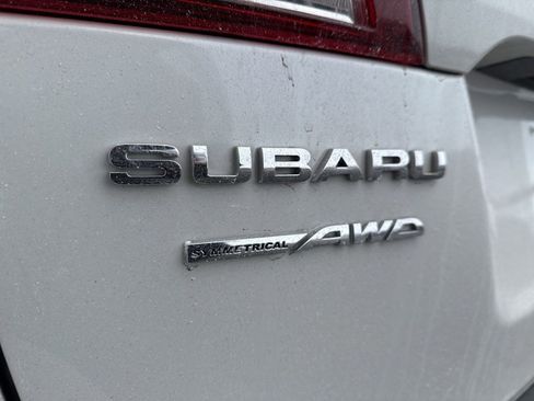 Used 2018 Subaru Outback 3.6R Limited image 4