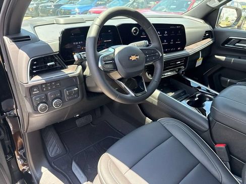 New 2026 Chevrolet Tahoe Premier w/ Sun And Tow Package AWD/4WD image 24