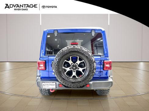 Used 2020 Jeep Wrangler Unlimited Rubicon w/ LED Lighting Group AWD/4WD image 6