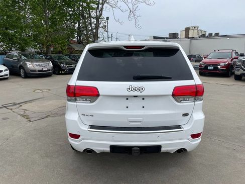 Used 2017 Jeep Grand Cherokee Overland w/ Jeep Active Safety Group AWD/4WD image 6