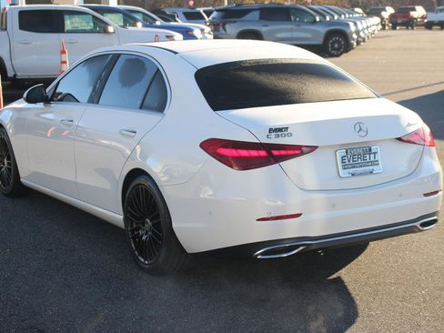 Used 2024 Mercedes-Benz C 300 4MATIC Sedan image 5