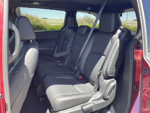 Used 2025 Honda Odyssey Sport-L image 25