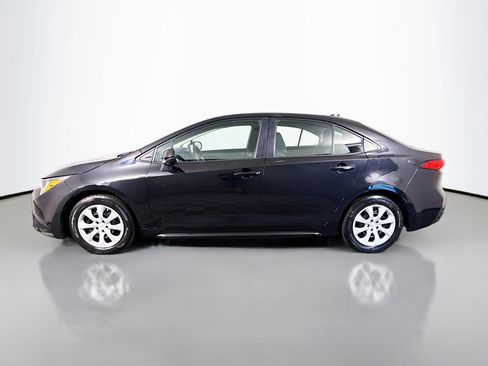 Used 2022 Toyota Corolla LE FWD image 6