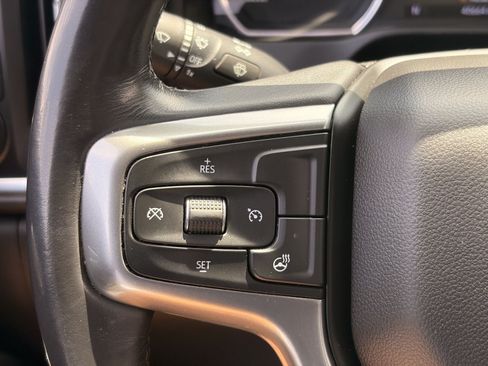 Used 2020 Chevrolet Silverado 1500 LT Trail Boss AWD/4WD image 27