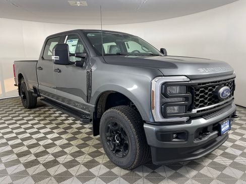 New 2026 Ford F350 XL w/ STX Appearance Package AWD/4WD image 7