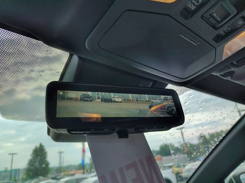 Used 2019 Toyota RAV4 XSE w/ Carpet Mat Package AWD/4WD image 18
